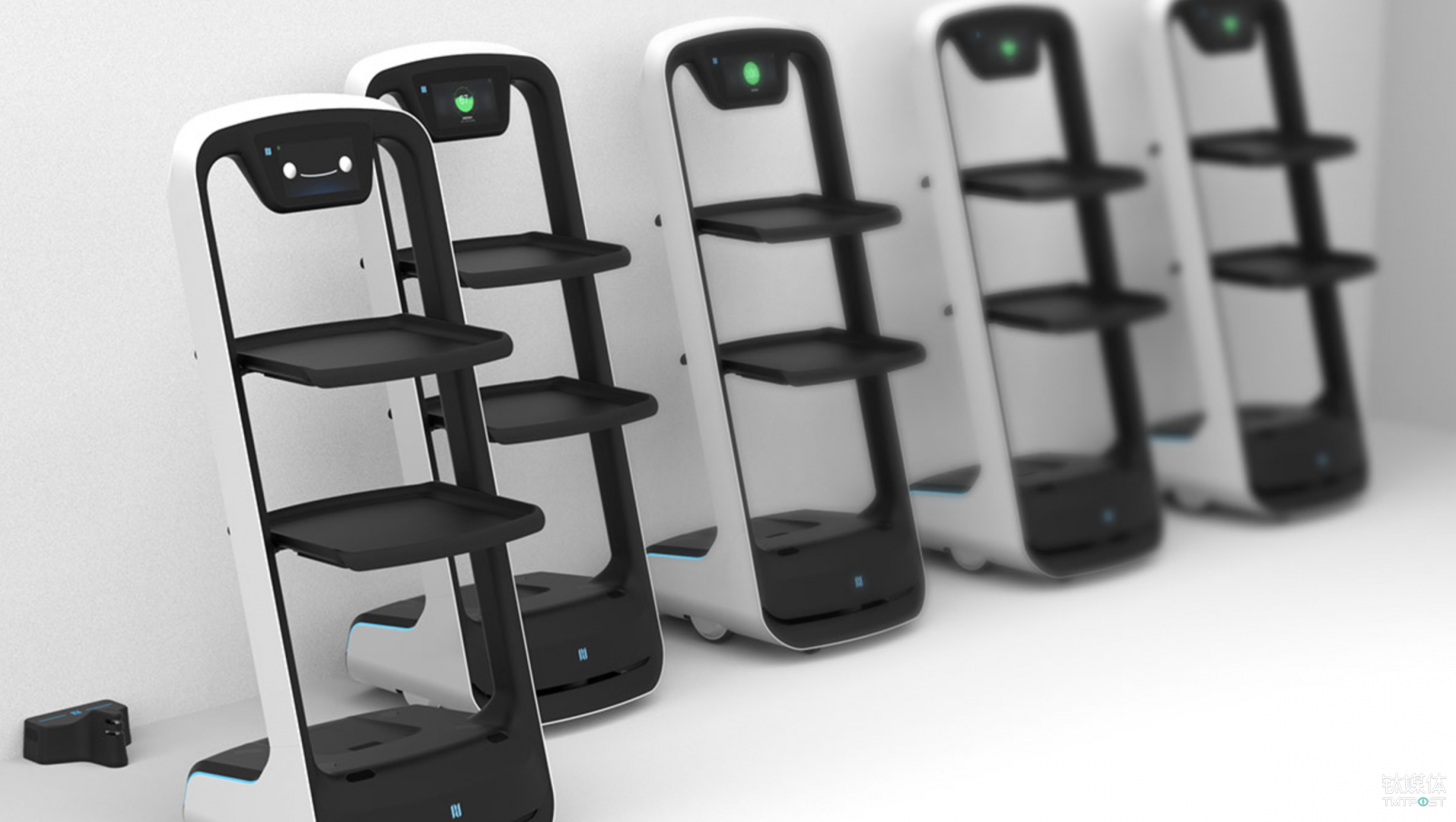 普渡科技“欢乐送”：送餐机器人走进餐厅，高效又实用