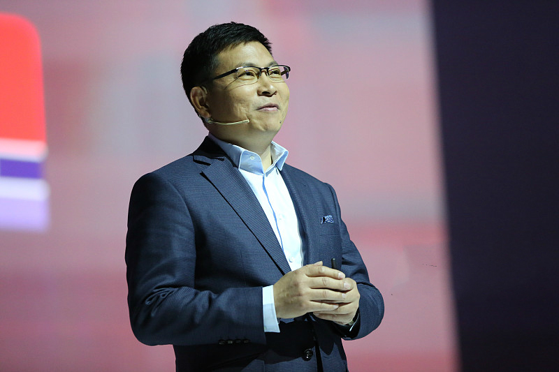 余承东回忆华为消费者事业部创立艰辛：不应忘记曾经的痛苦与挣扎丨钛快讯