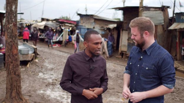 伊德里斯&middot;阿布迪（左）