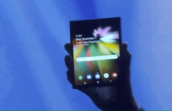 三星发布手机用可折叠柔性屏，明年初大规模量产 | 钛快讯