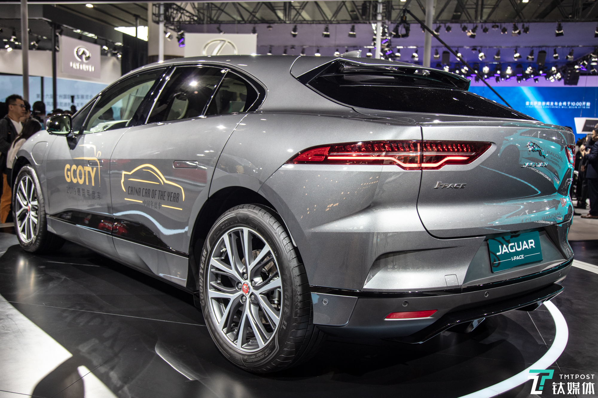 捷豹i-pace外观设计