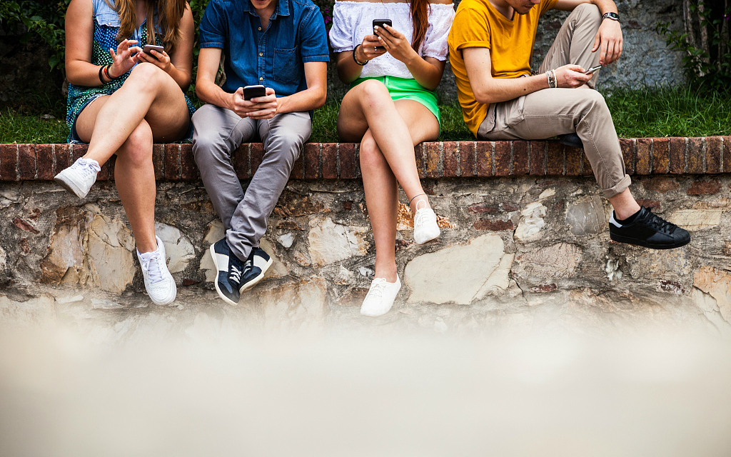 忘掉“社交”吧，做互动性产品也许是最佳选择