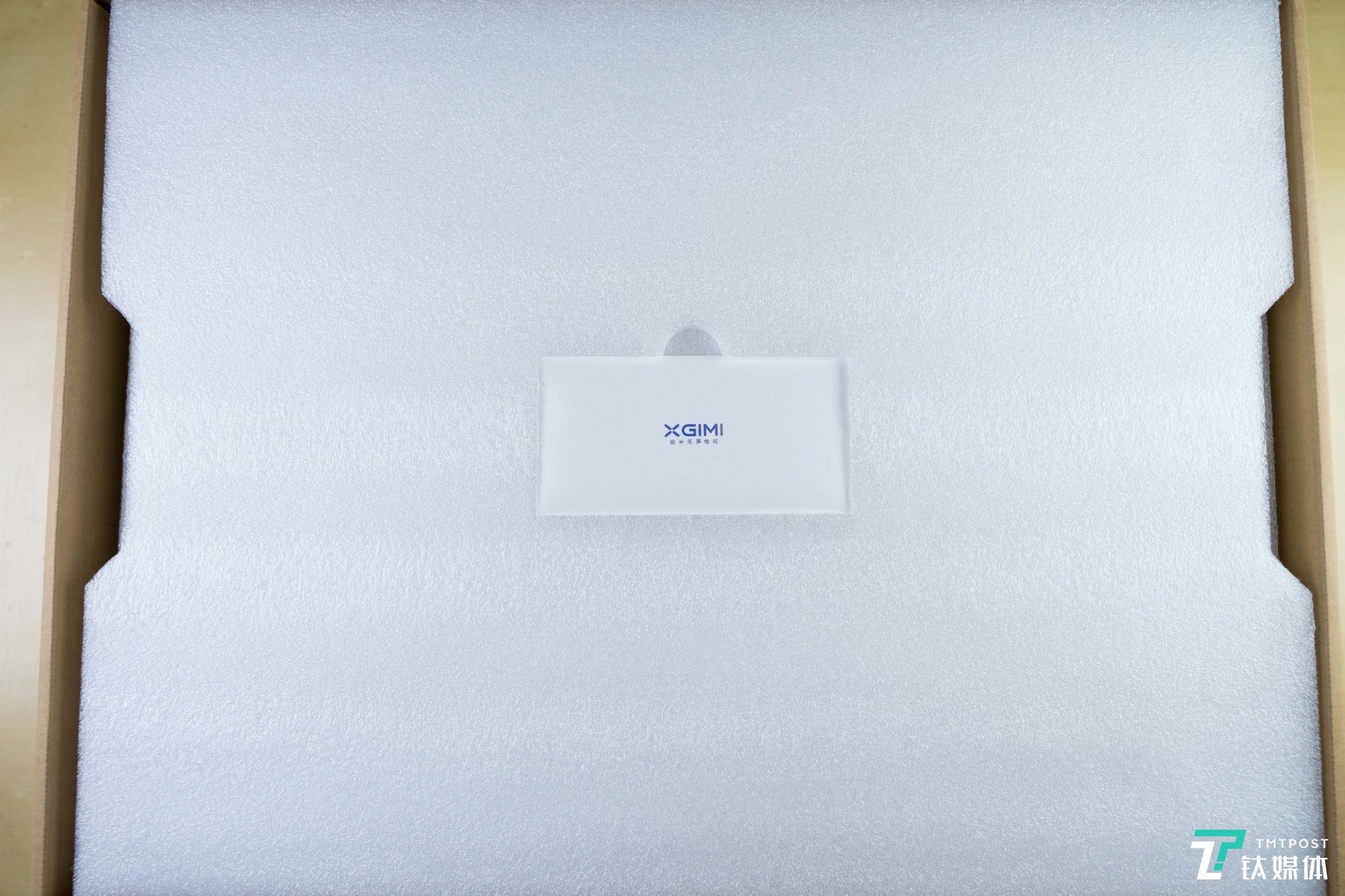 包装中用厚厚的泡沫进行保护