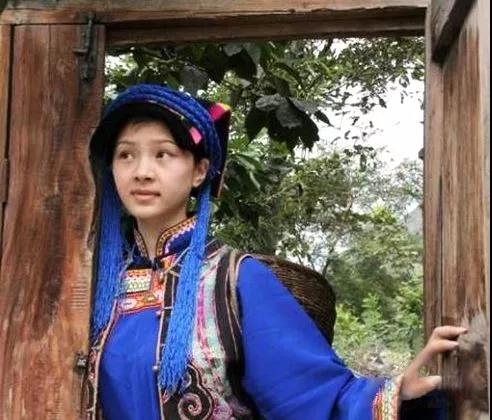 偶然爆红网络尔后进军娱乐圈的&ldquo;天仙妹妹&rdquo;