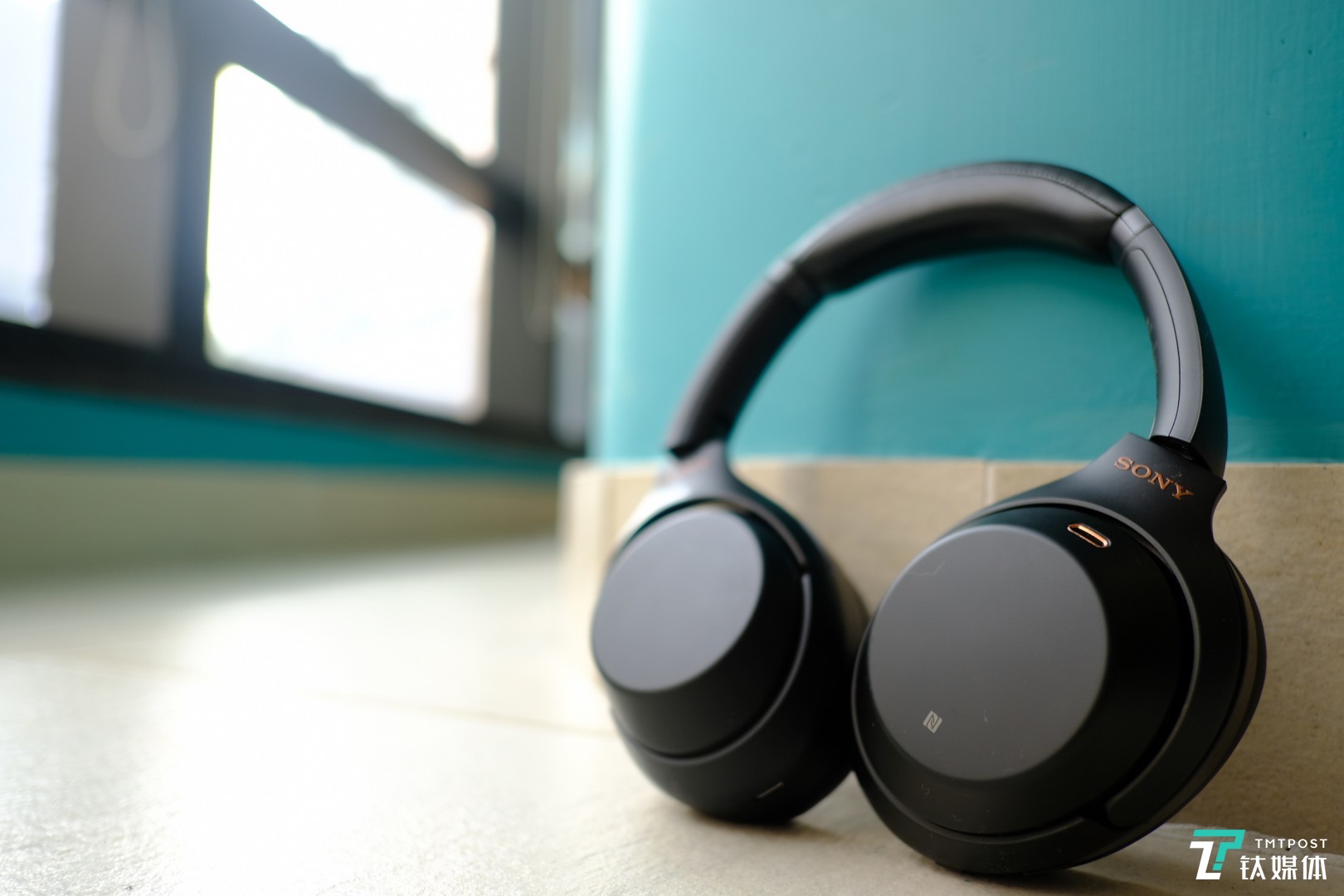 舒适降噪性能大跃进，但依旧“难用”，索尼1000xm3耳机评测