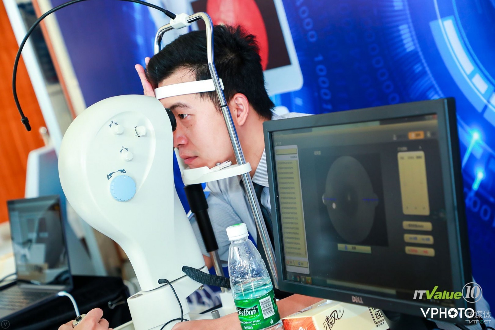 星创视界、Airdoc、春雨医生等五方签约联盟，打造AI视健康服务链 | 钛快讯