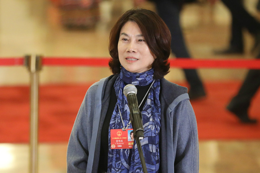 获董事候选提名，好友刘姝威加持，董明珠距三度连任仅“一步之遥”？