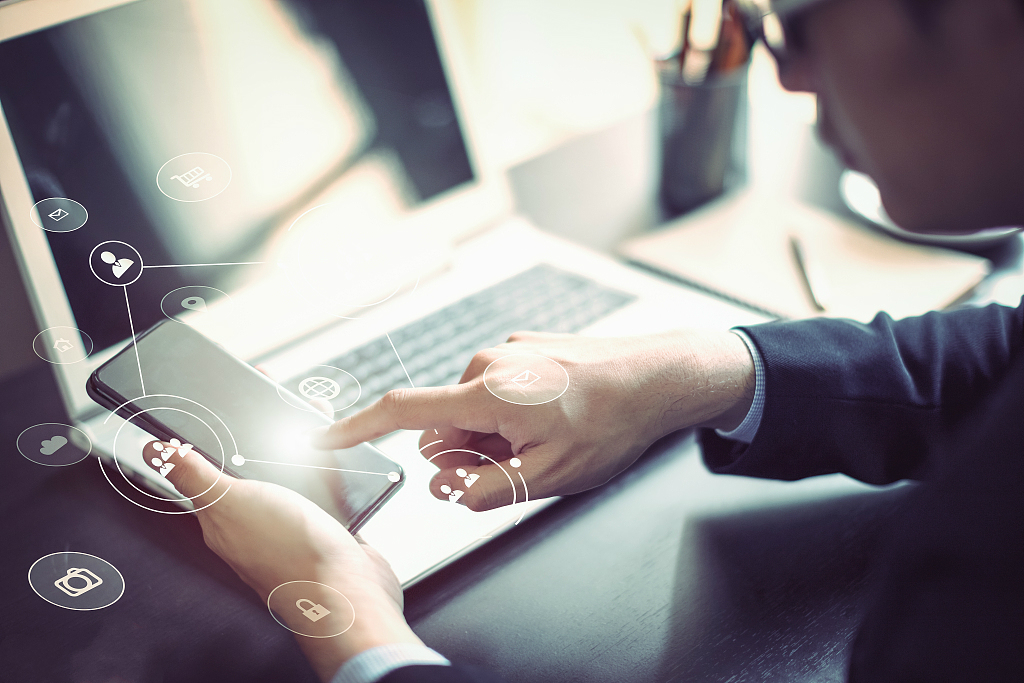 2019年手机厂商的难题：5G来了，跟还是不跟？