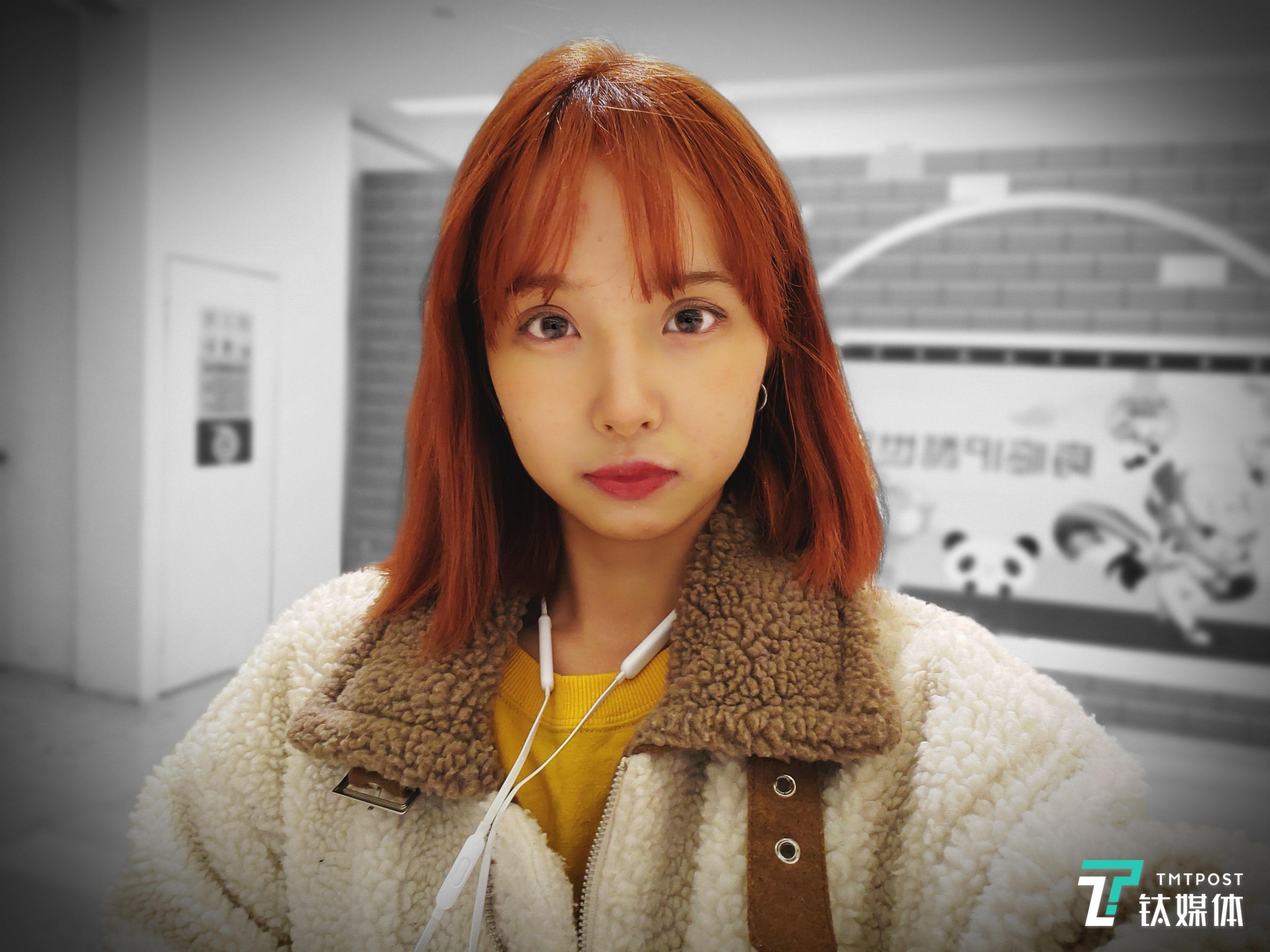 更多实拍样张  焦距：mm 光圈：f/ 快门速度：1/s ISO: