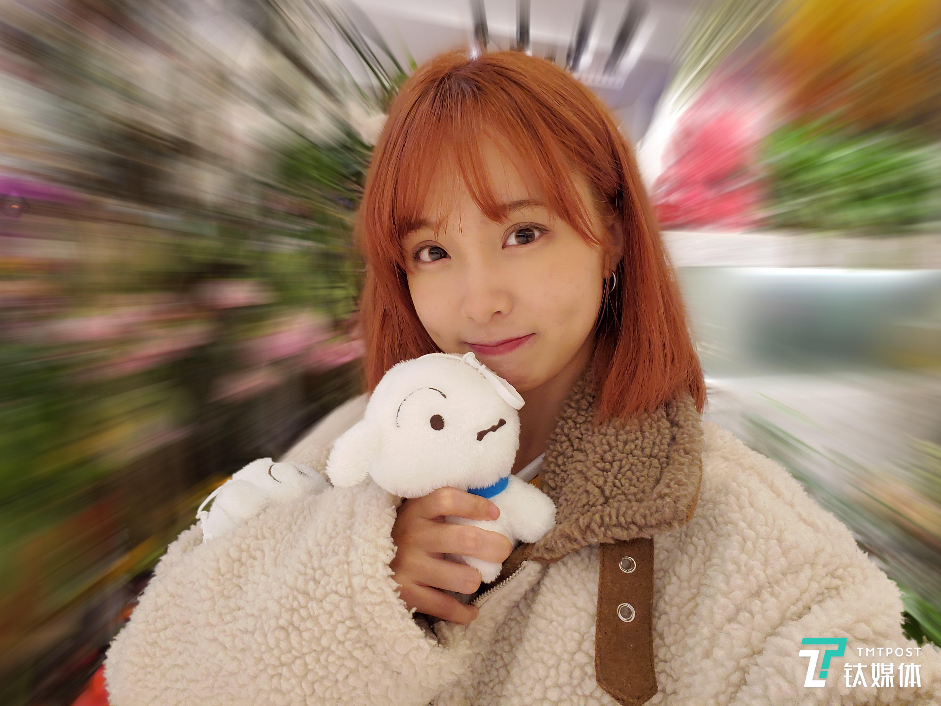 更多实拍样张  焦距：mm 光圈：f/ 快门速度：1/s ISO: