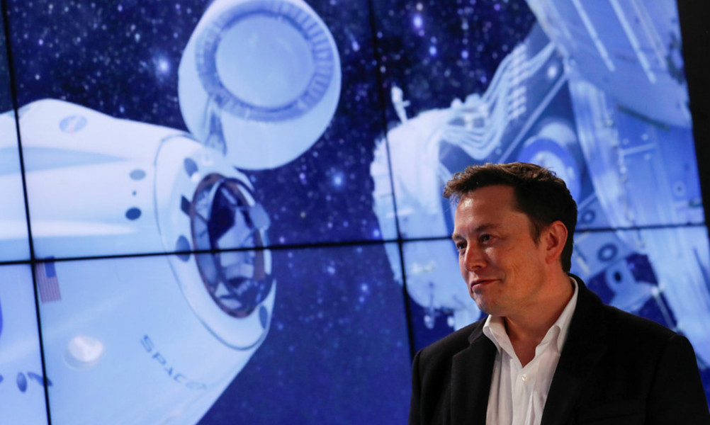 特斯拉降价又关店，追梦的马斯克能“冒险”到什么程度？