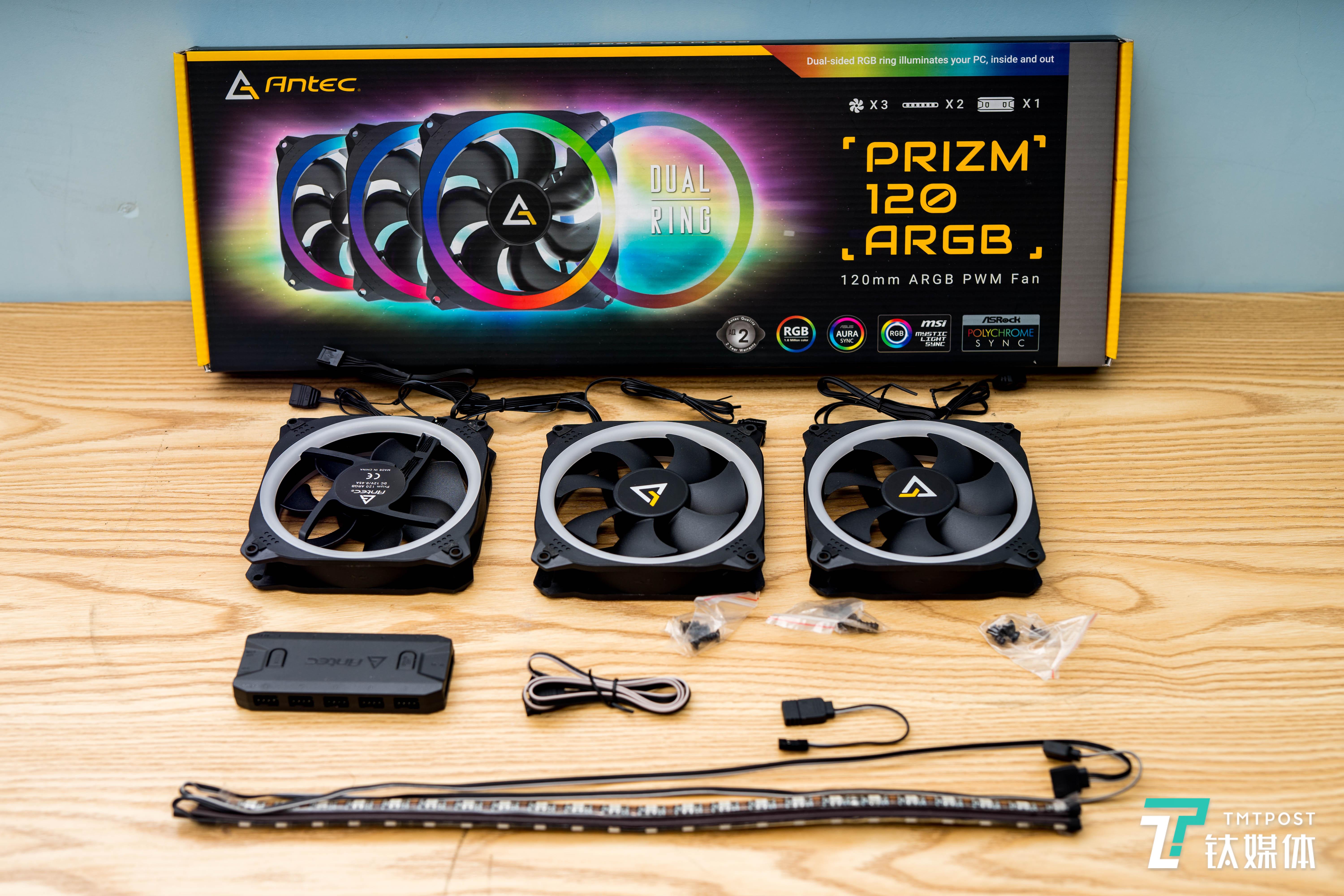 散热风扇和灯带是机箱内的发光主力