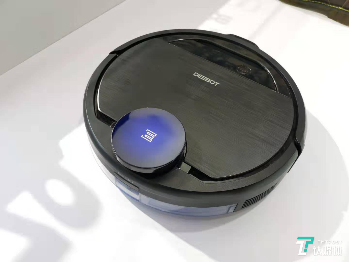 科沃斯机器人发布扫地机器人旗舰新品，搭载人工智能 | 直击AWE