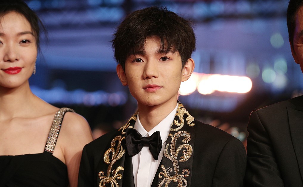 “小鲜肉”转型，一个持续四十年的难题