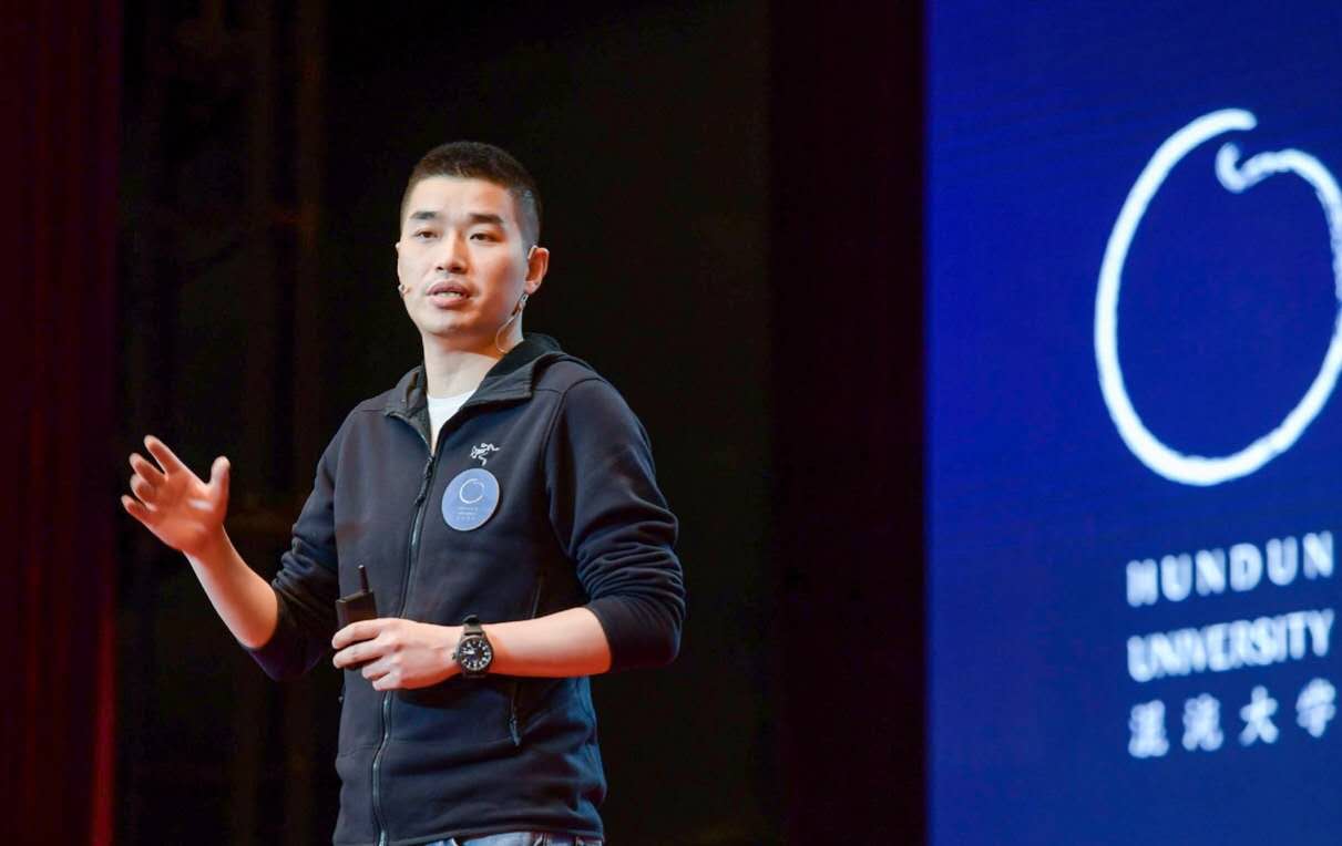 每日优鲜徐正：用战略、组织、运营三板斧来打造零售新物种的秘诀 | 混沌创新课