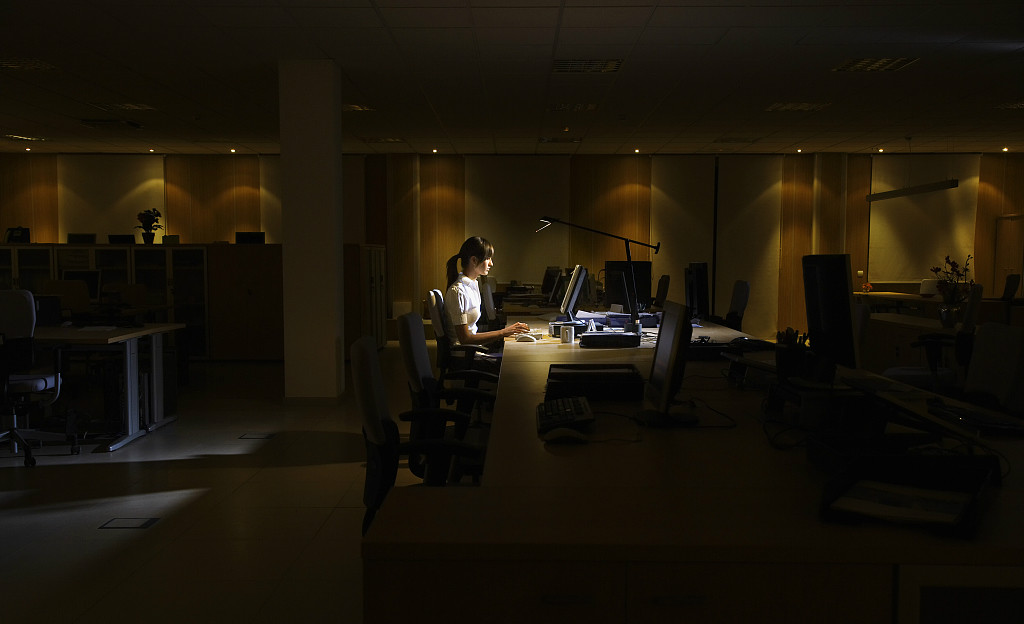 996反抗的不是加班，意在维护博弈均衡