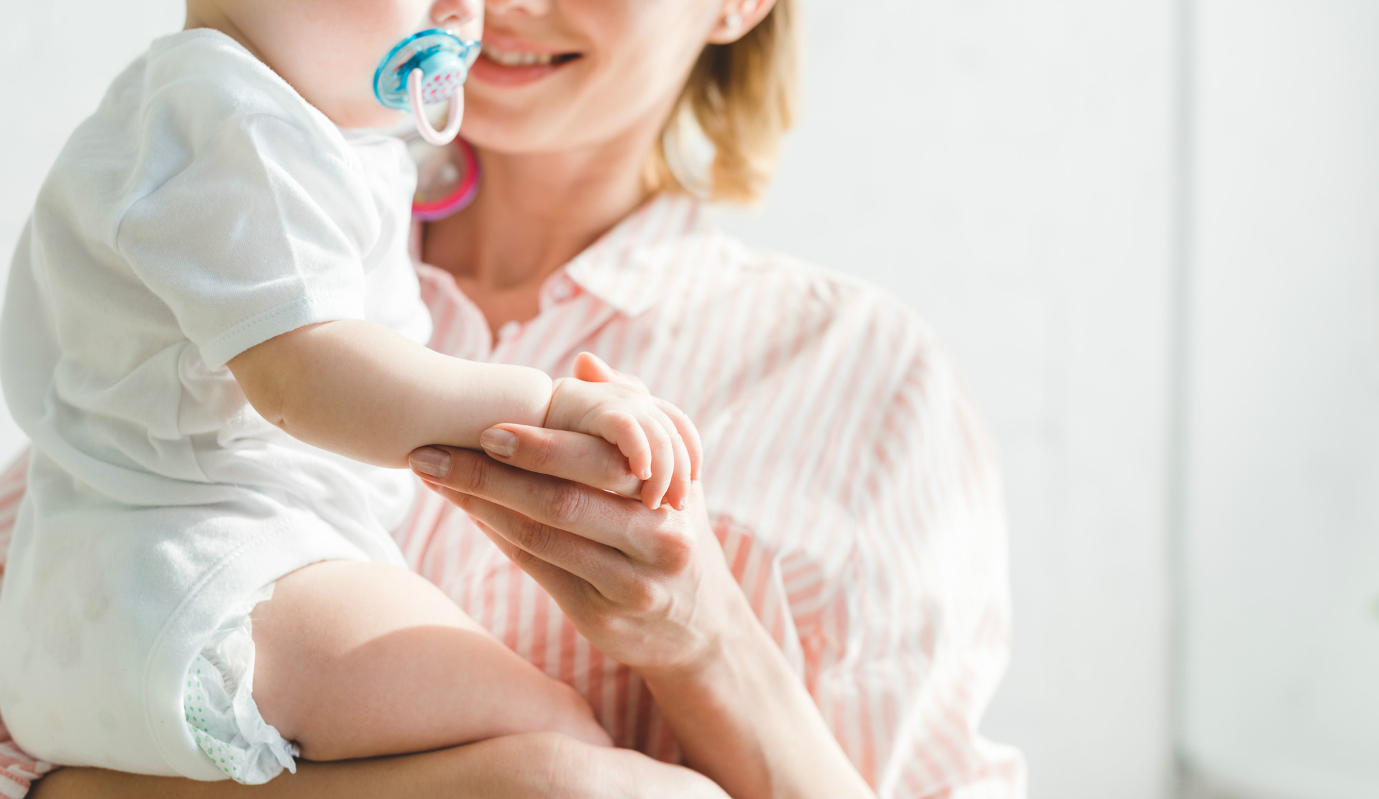 月子中心里的欲望都市和绝望主妇