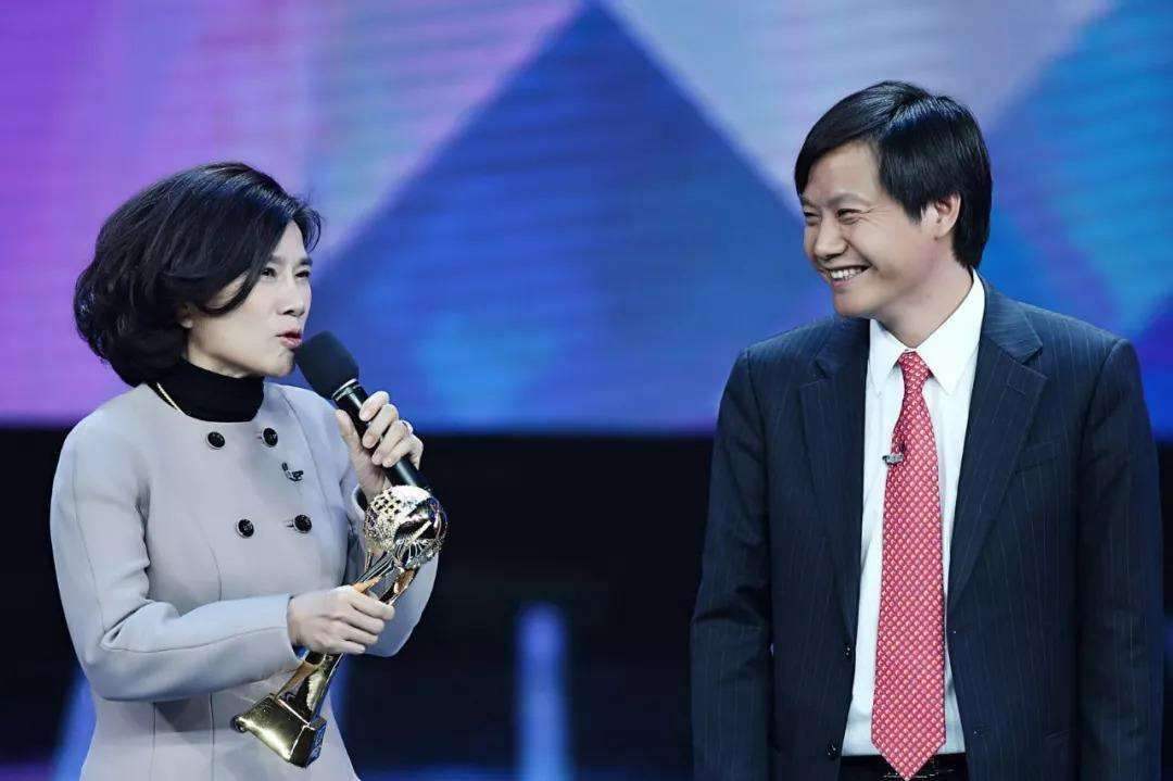 格力2018年营收2000亿，董明珠赢了“十亿赌局” | 钛快讯