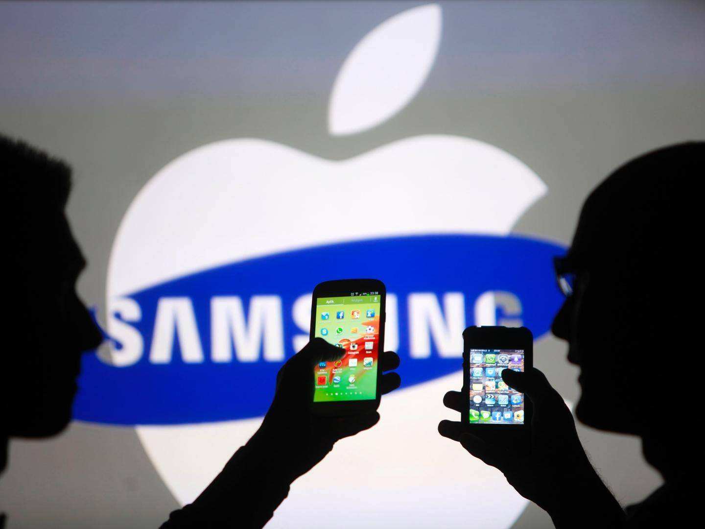 苹果三星业绩比惨：iPhone营收降17%，三星手机运营利润降40%