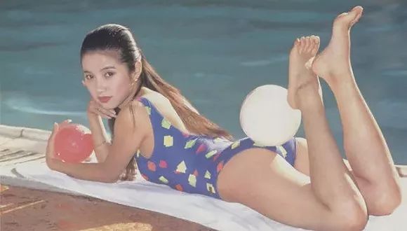 全球四分之一的泳装，都被这群东北老铁承包了