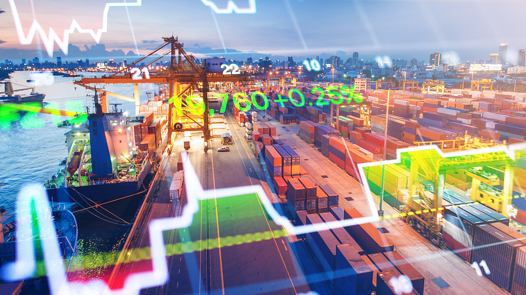 我们翻阅了300家上市公司年报，找出了实体经济最关心的七个问题