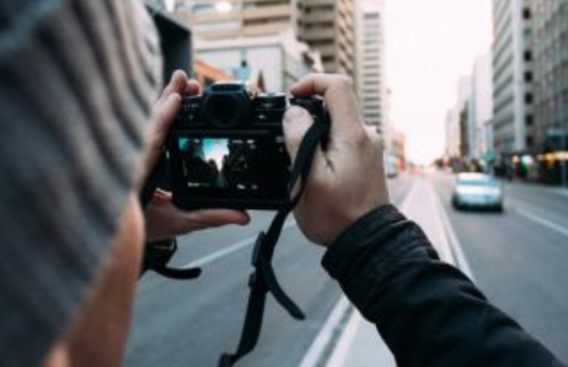 火爆的Vlog，是一场收割孤独的狂欢