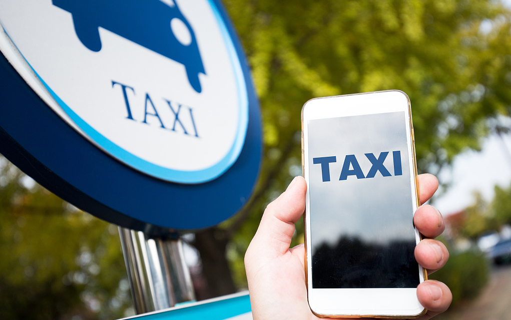 缺钱和缺人：网约车B2C巨头的周期性“水逆”