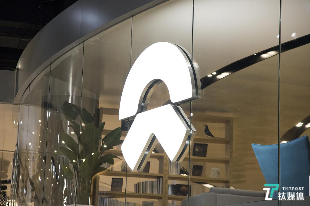 【钛晨报】蔚来汽车召回部分ES8电动汽车；苹果首席设计官将于今年离职；微软计划在华扩招