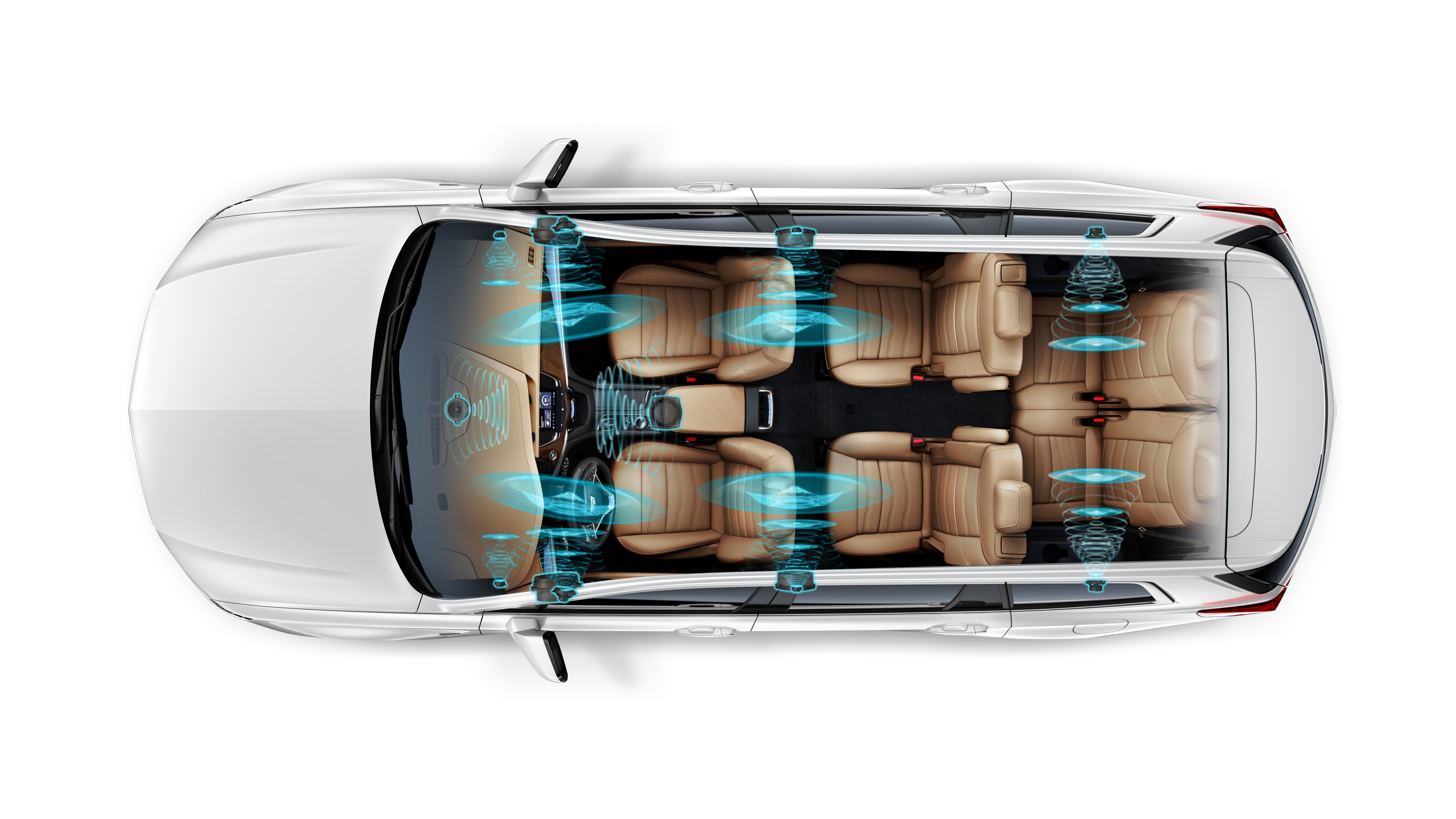 合理排布车载音响系统