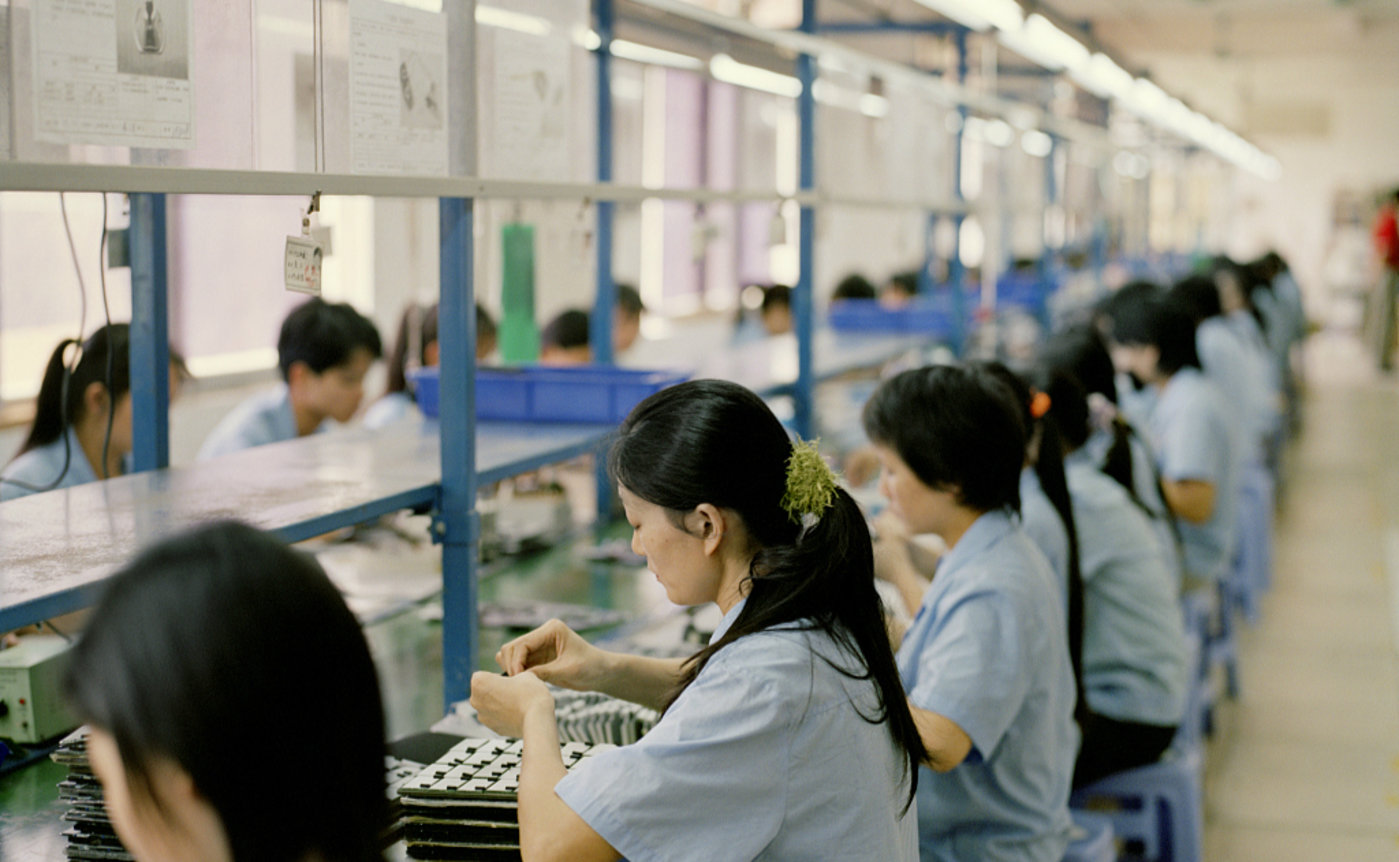 为什么小米、三只松鼠不需要自建工厂？