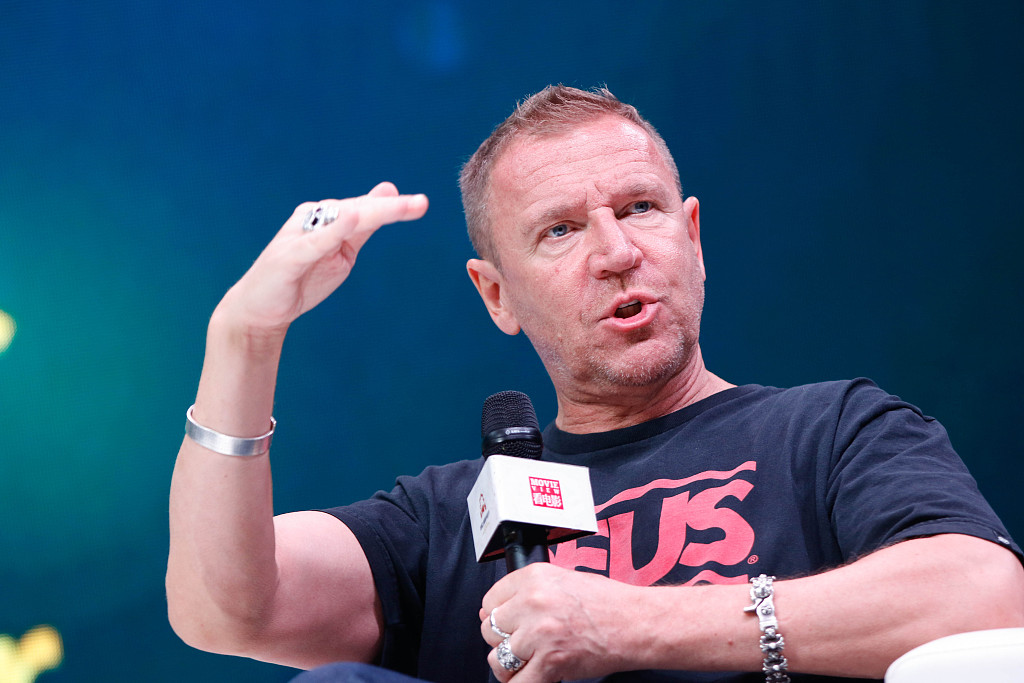 那些“扑”在中国的雷尼·哈林们