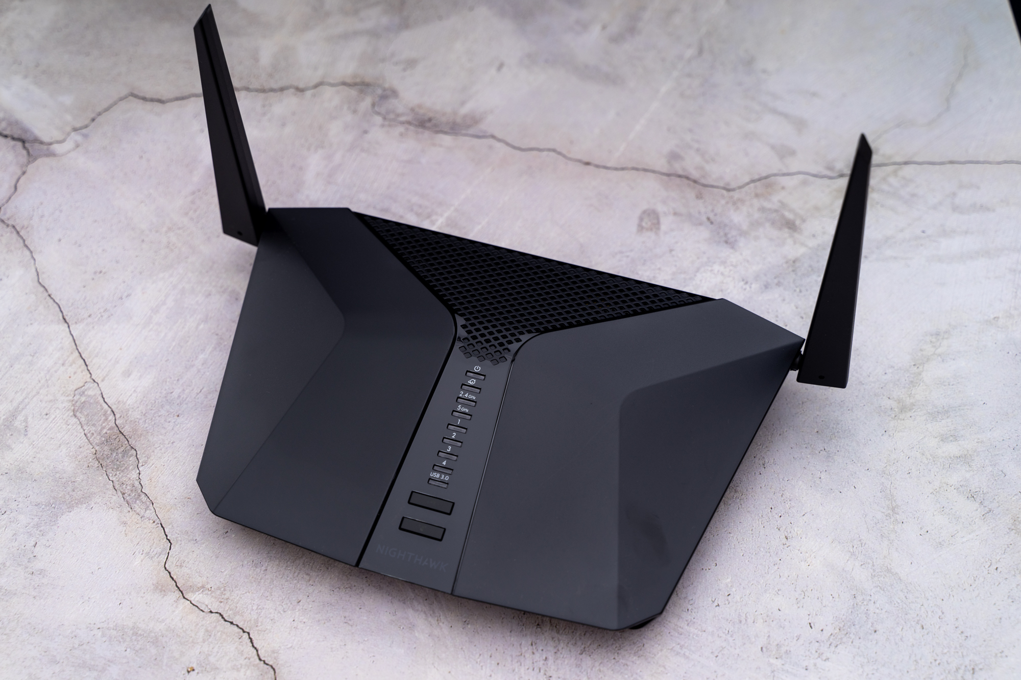 支持WiFi6，带宽达到3000Mbps，网件RAX40路由器评测 | 钛极客