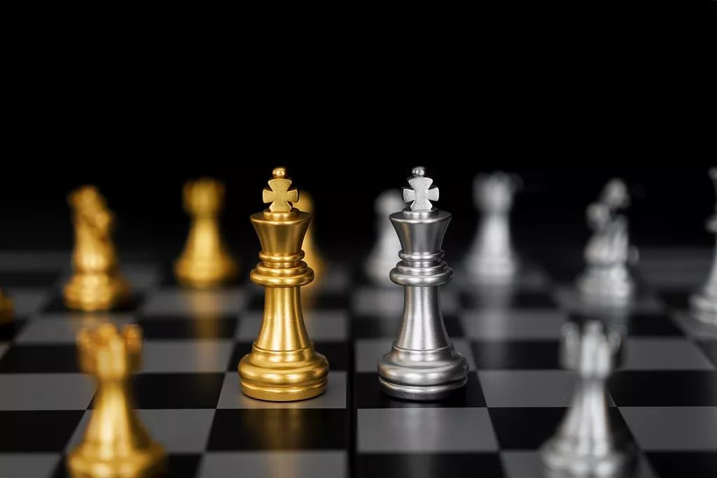 小米、OPPO、vivo 联合斗华为？