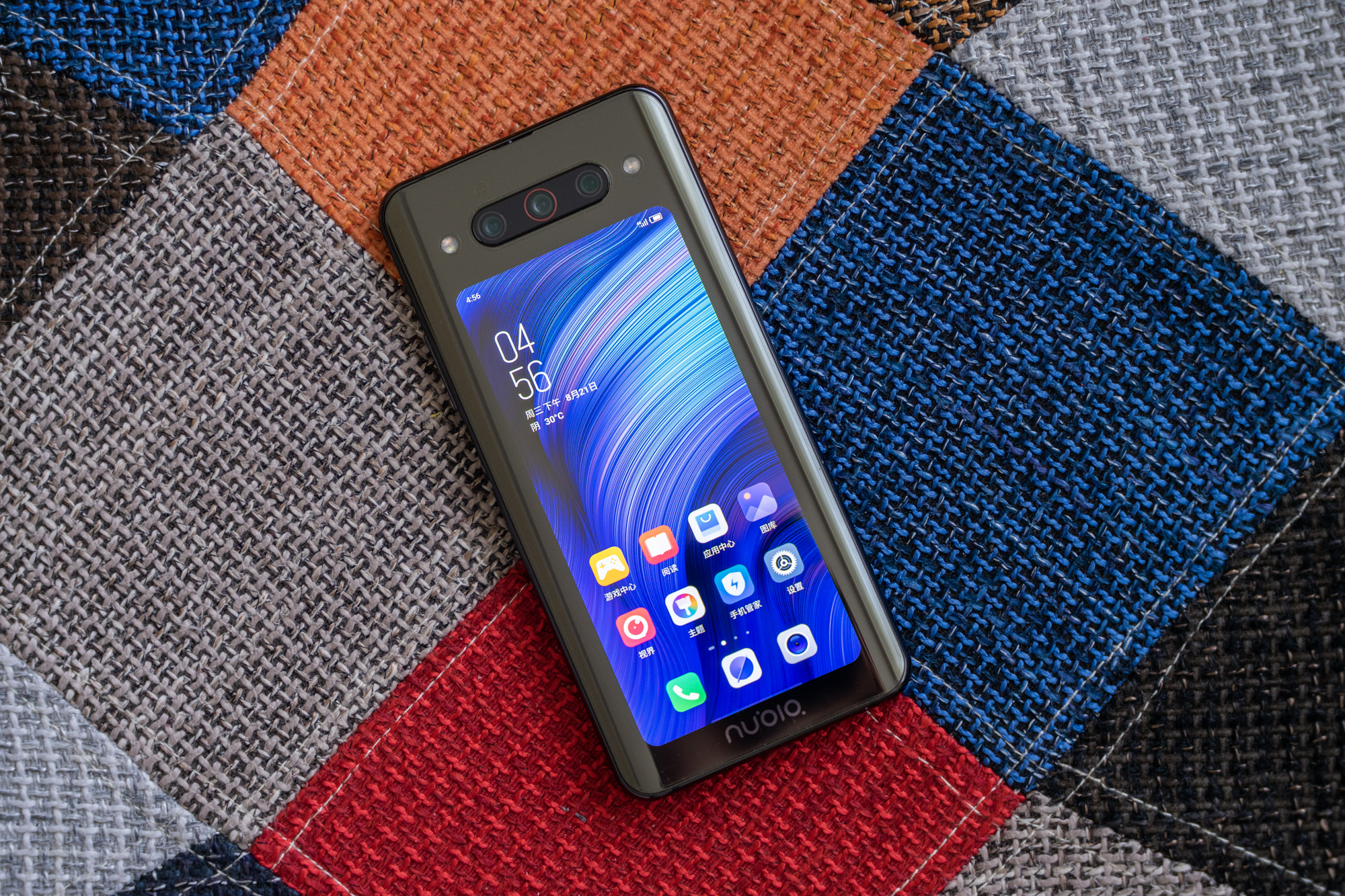 更成熟的双屏体验，努比亚Z20手机评测 | 钛极客