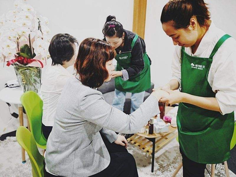 专访植物医生董事长解勇：一个国货护肤品牌是如何在日本立足的？