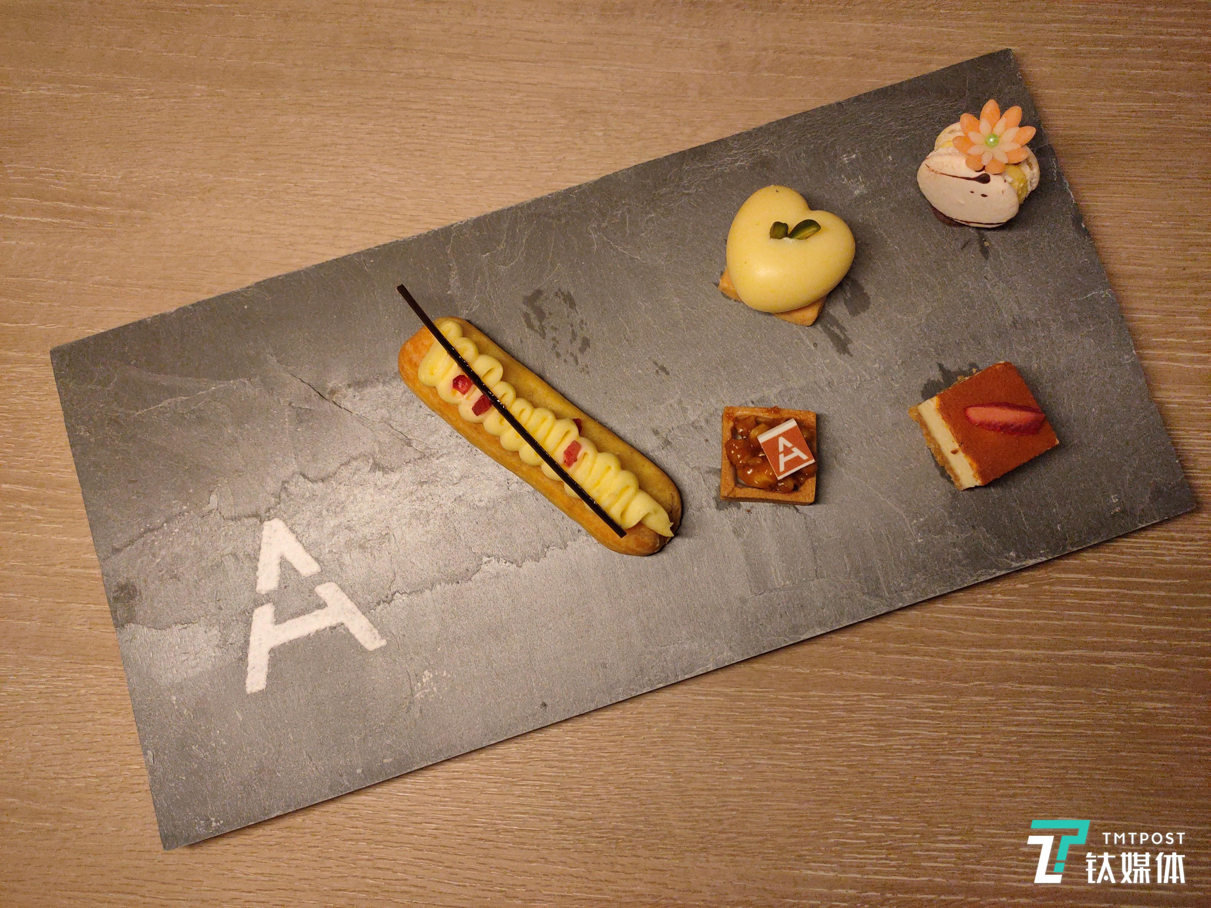 焦距：4.73 毫米 光圈：f/1.7 快门：1/50 秒 ISO：480