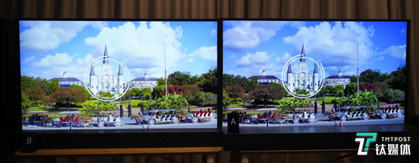 左为其他品牌8K产品，右为索尼4K OLED产品