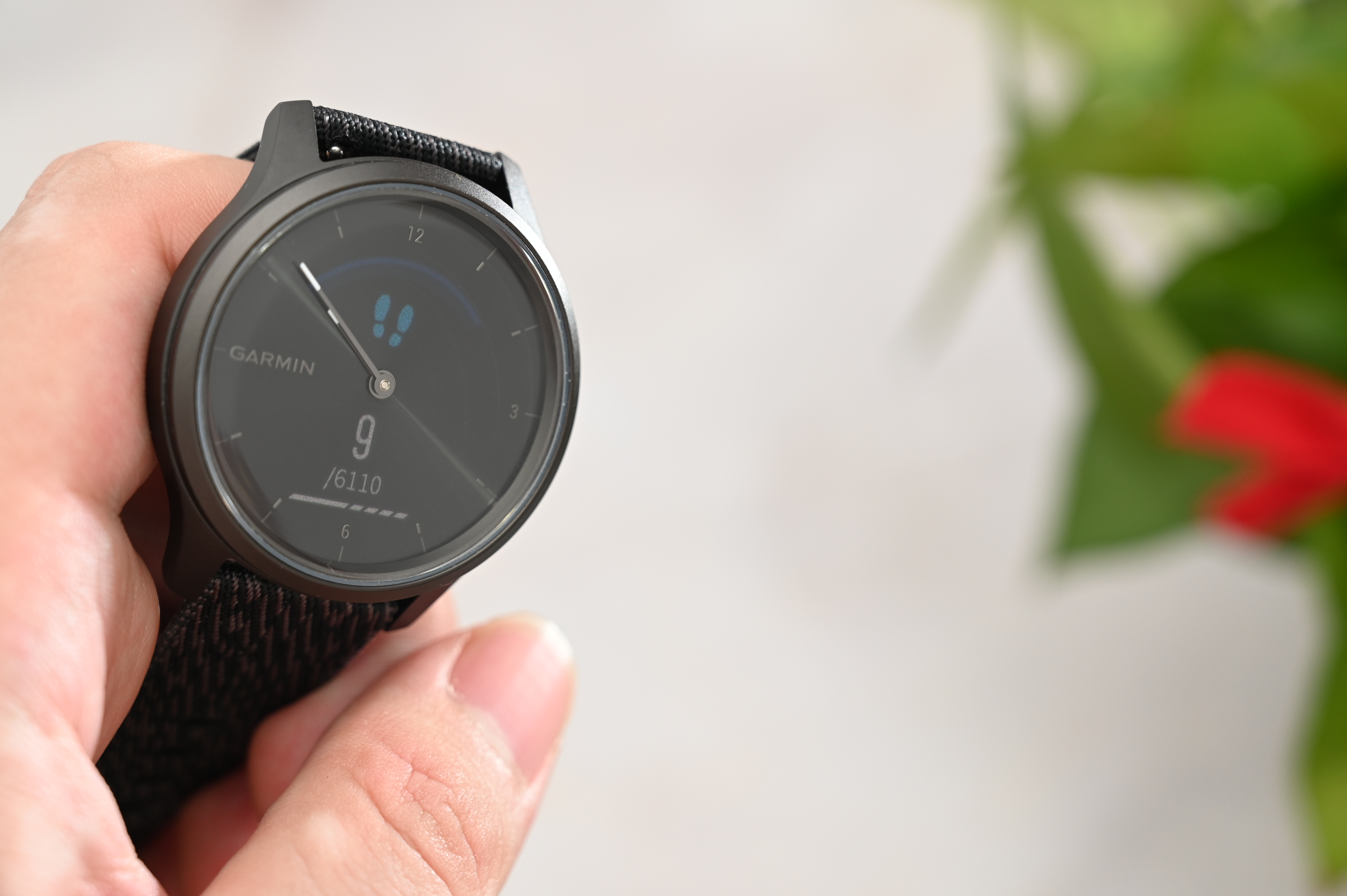 机械指针与数字化结合，GarminMove Style智能腕表体验 | 钛极客