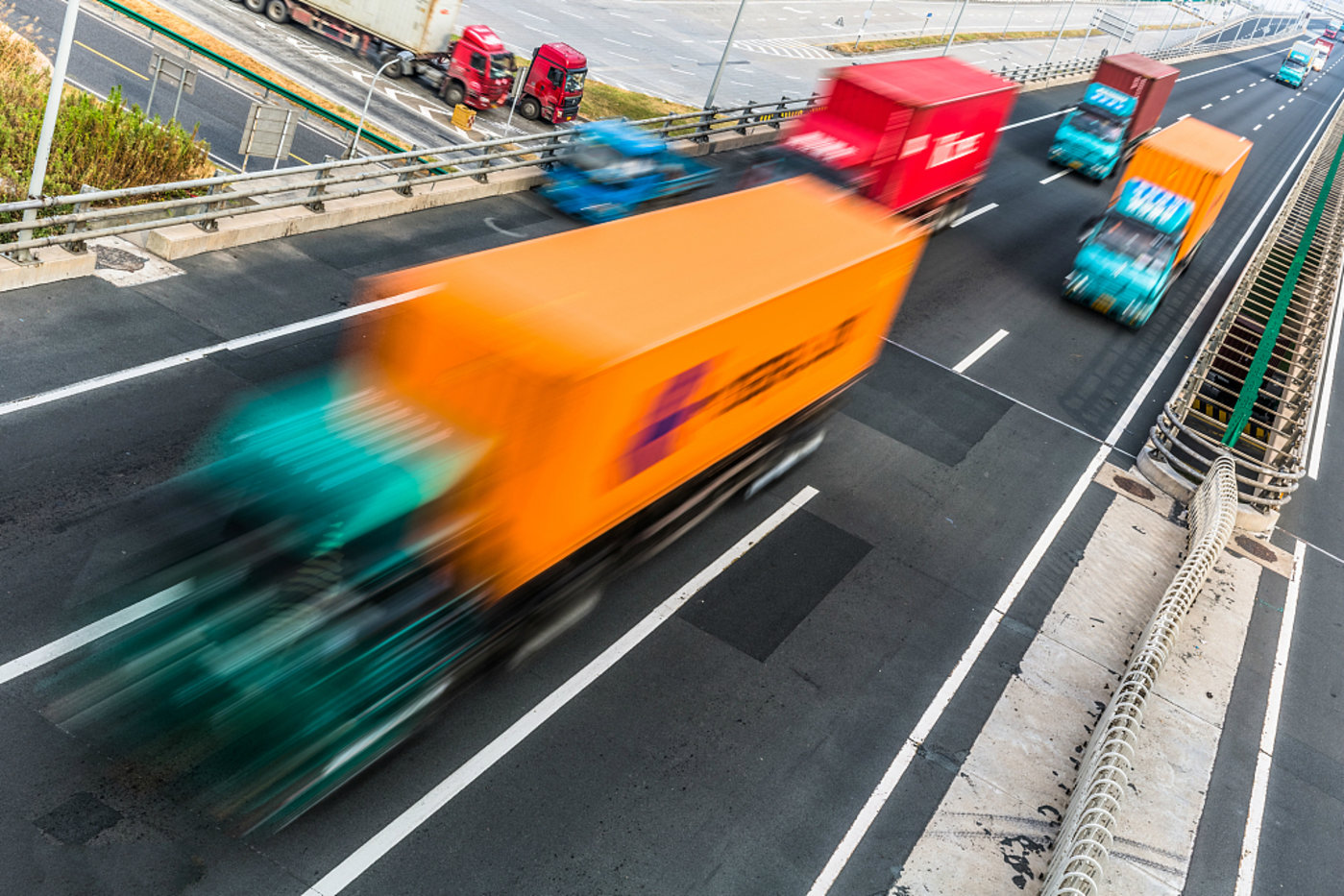 【产业互联网周报】阿里增持菜鸟；微信支付宝向外国游客开放服务；百度推“区块链+智能城市”建设