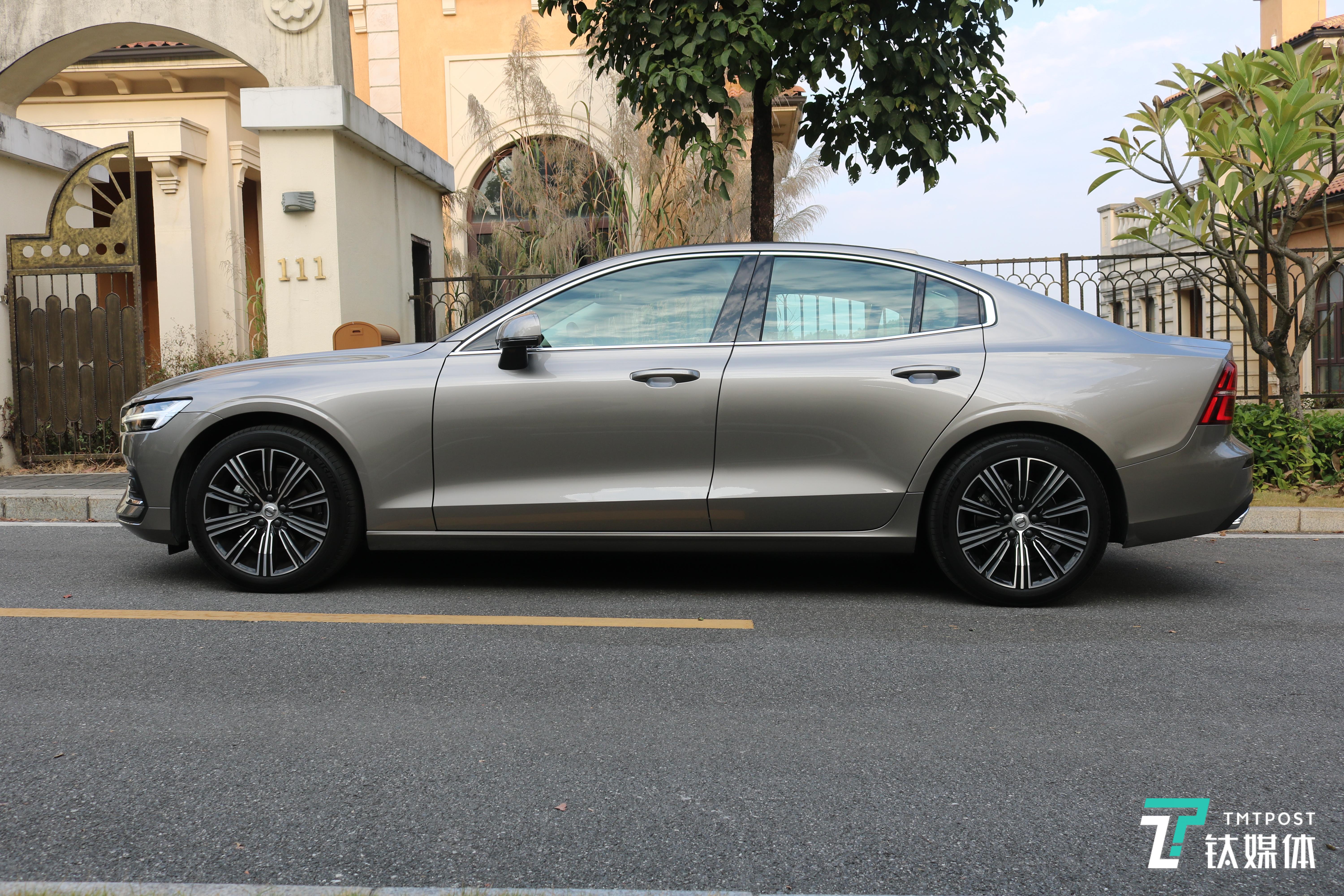 试驾沃尔沃亚太全新s60 t4版本,它究竟新在哪里?