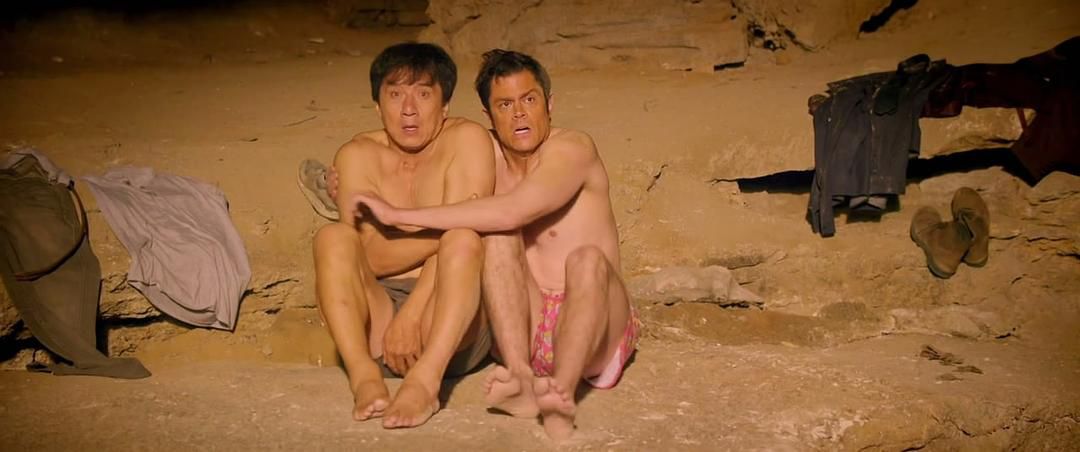 绑定成龙和吴亦凡，屡遭质疑的文投控股希望在哪？