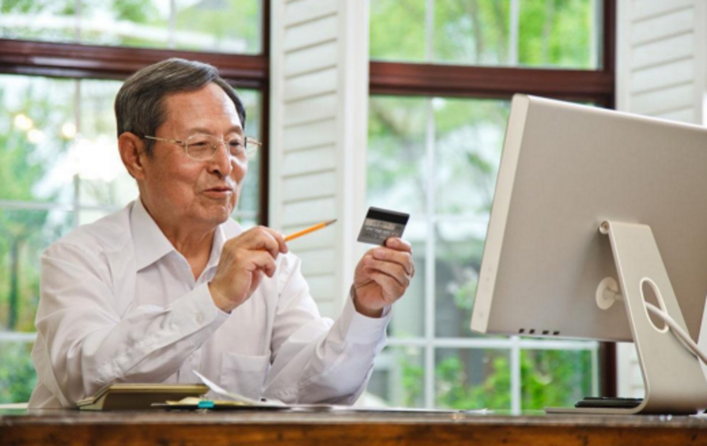 老年人流量崛起，互联网的韭菜地还是新动力？