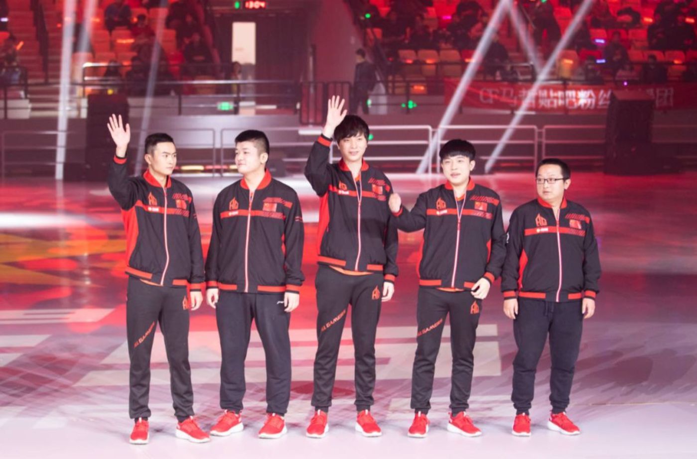 “不甘心不服气”，连败的中国CF如何踏出下一步？