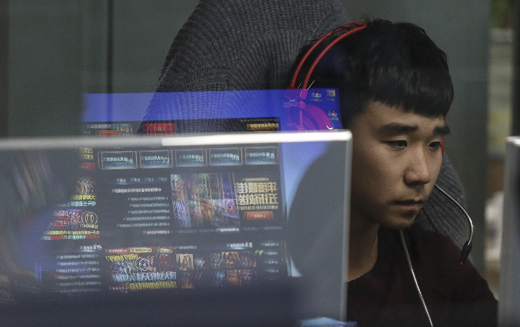 游戏陪玩自述：我靠打游戏买房买车，有“老板”伪装外卖员骚扰女陪玩