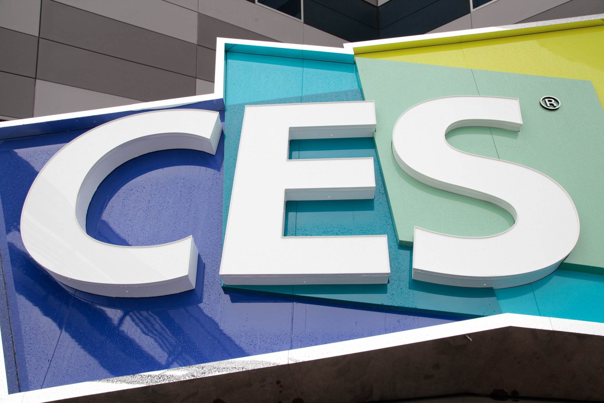 CES 2020科技前瞻：8K助推家电，折叠成为新潮流