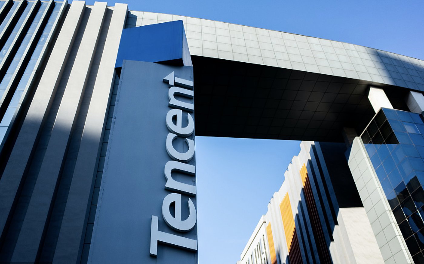 腾讯投资再秀成绩单：投资企业超800家，市场艰难但规模并未收缩