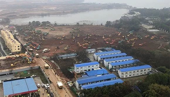 武汉“小汤山”场平工程接近完成：不计成本，按时交工