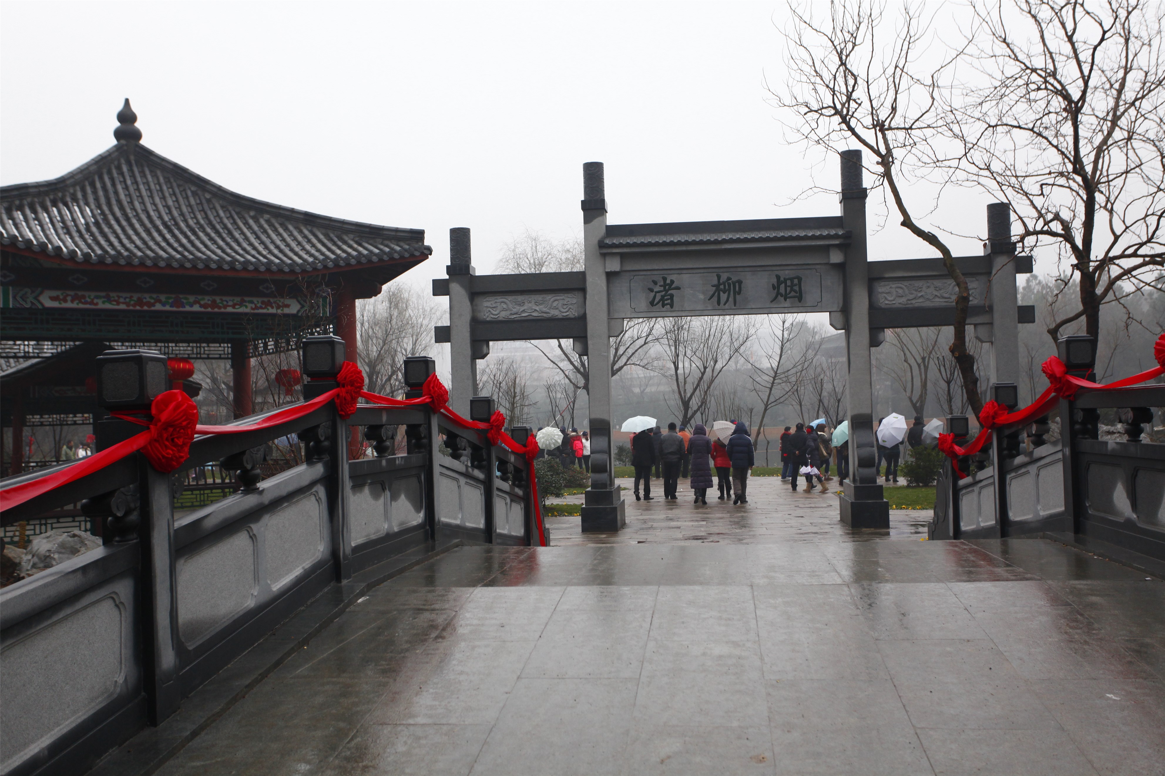 横店影视城“停摆”，肺炎引剧组“停工潮”