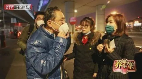 总局统筹、台网联动的“抗疫”宣传到底有多“奥力给”？