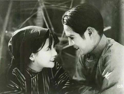 《桃花泣血记》剧照